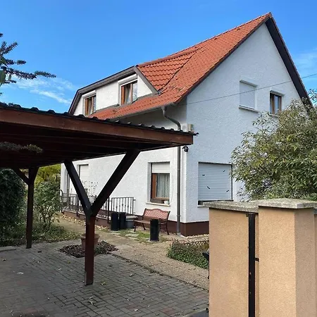 House * Budapeşte